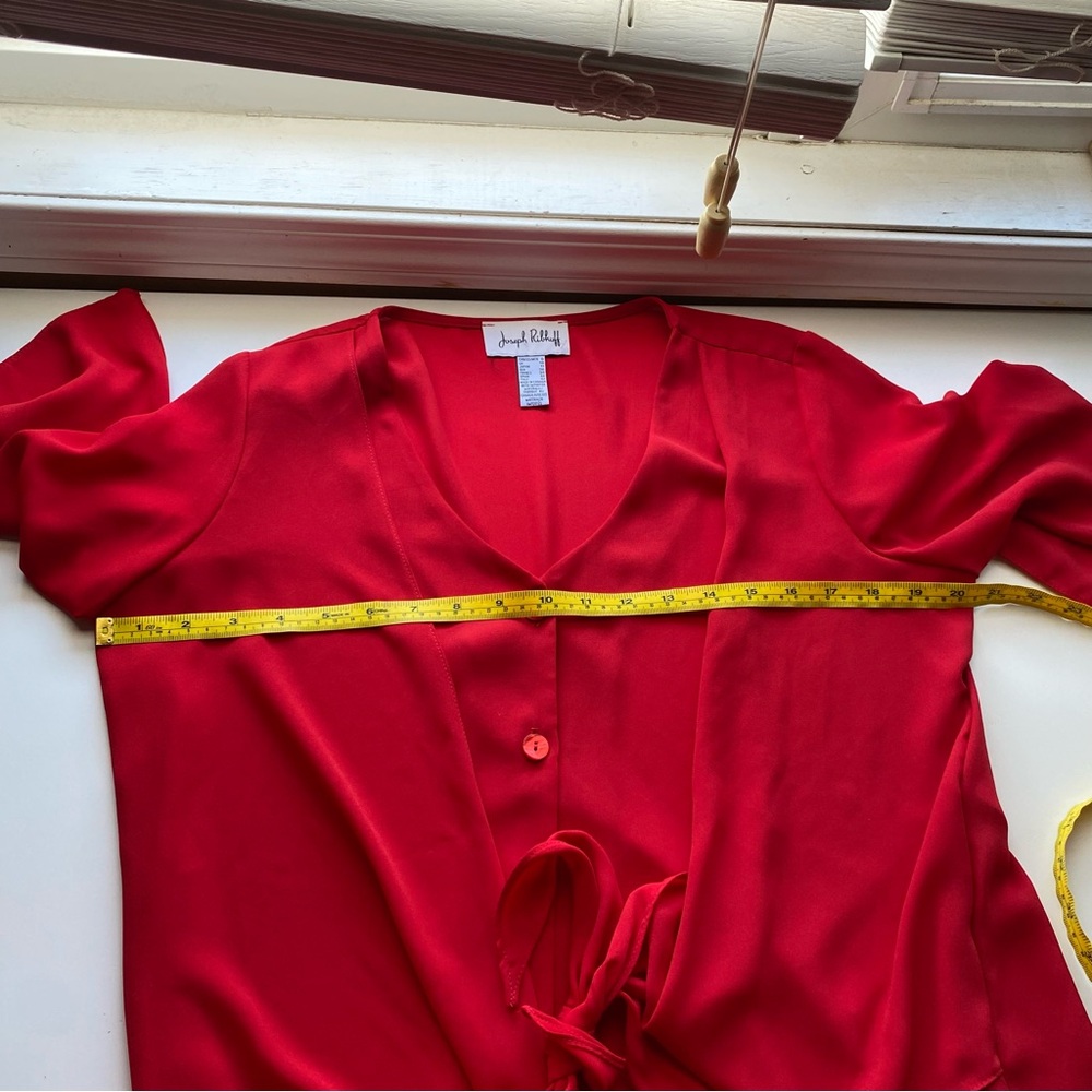Joseph Ribkoff Red Tie Front Blouse Size 8 Chiffon V Neck 3/4 Sleeve Office - Picture 11 of 15